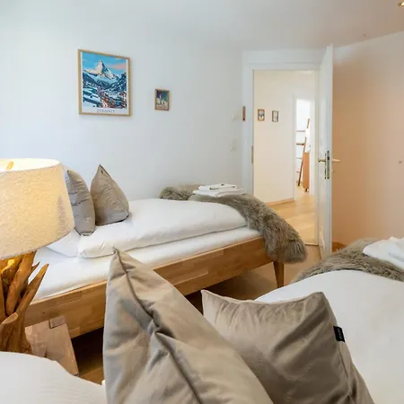 Luxus Familiendomizil Mit Matterhornsicht By Inspiring Places 아파트 체르마트